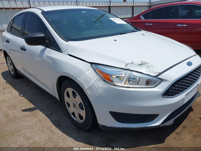 2017 Ford Focus S VIN: 1FADP3E28HL231916 Lot: 39859844