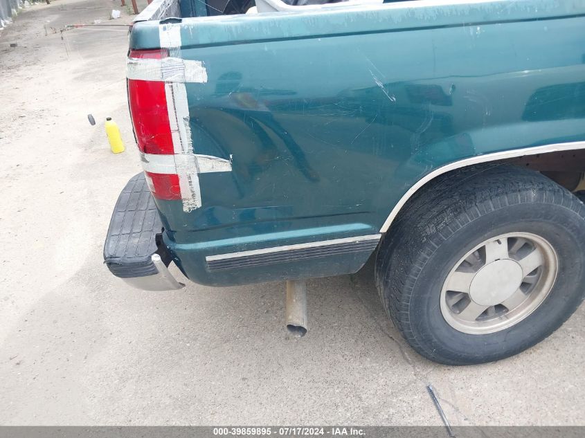 1996 Chevrolet Gmt-400 C1500 VIN: 2GCEC19R3T1192575 Lot: 39859895