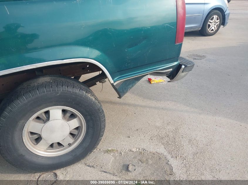 1996 Chevrolet Gmt-400 C1500 VIN: 2GCEC19R3T1192575 Lot: 39859895