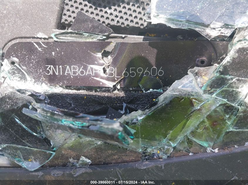 2011 Nissan Sentra 2.0Sr VIN: 3N1AB6AP0BL659606 Lot: 39860011