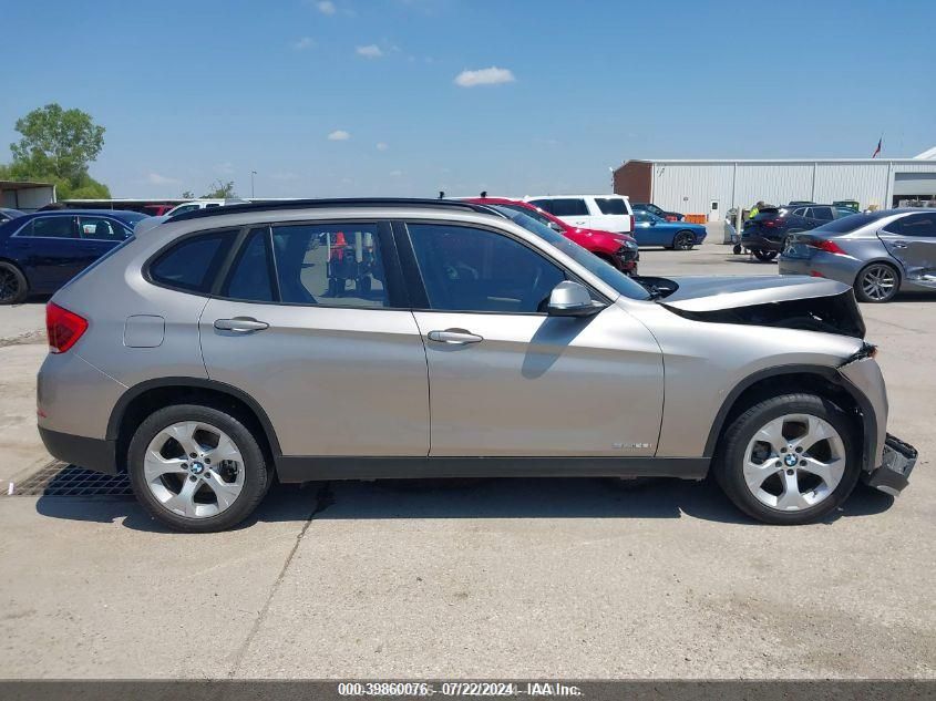 2015 BMW X1 Sdrive28I VIN: WBAVM1C57FVW58205 Lot: 39860076