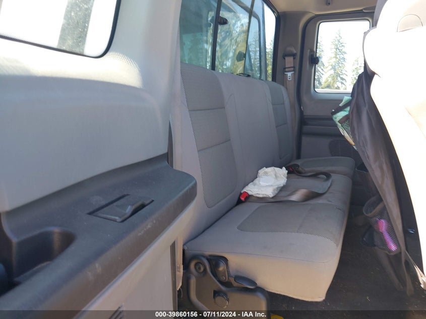 2006 Ford F-250 Lariat/Xl/Xlt VIN: 1FTSX21536EB86929 Lot: 39860156