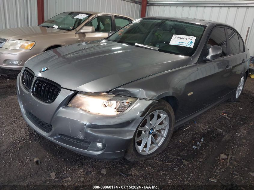 2010 BMW 328I VIN: WBAPH7C53AE129827 Lot: 39860174