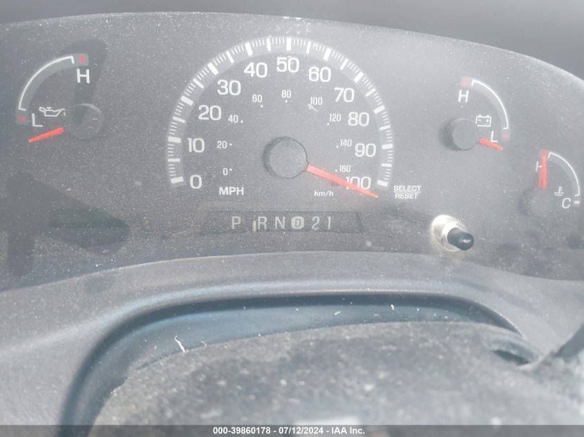 2000 Ford F-150 Work Series/Xl/Xlt VIN: 1FTZF1724YKA21792 Lot: 39860178