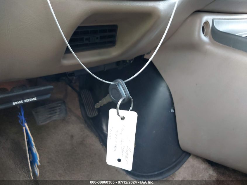 2001 Chevrolet Express Lt VIN: 1GNFG65R511232919 Lot: 39860365