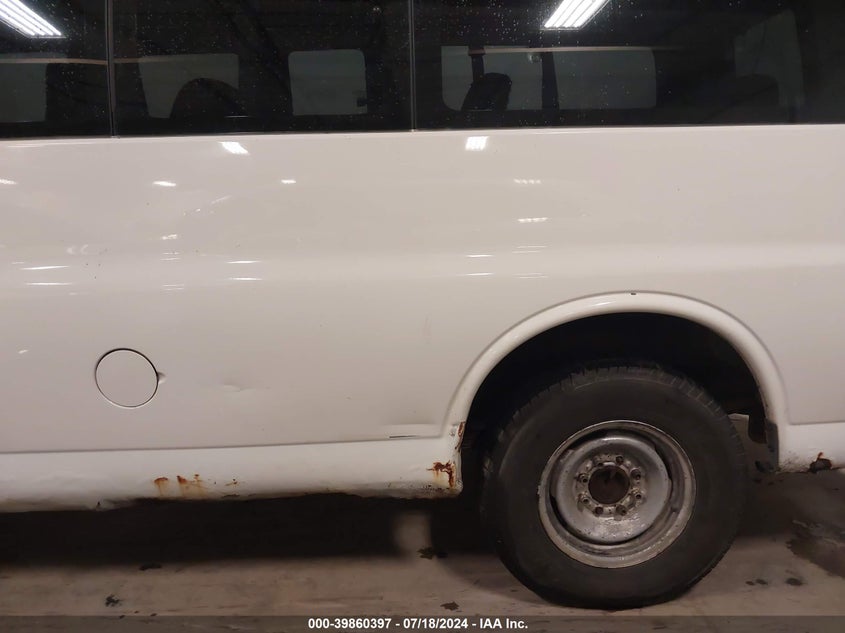 2002 Chevrolet Express VIN: 1GAGG25R321219022 Lot: 39860397