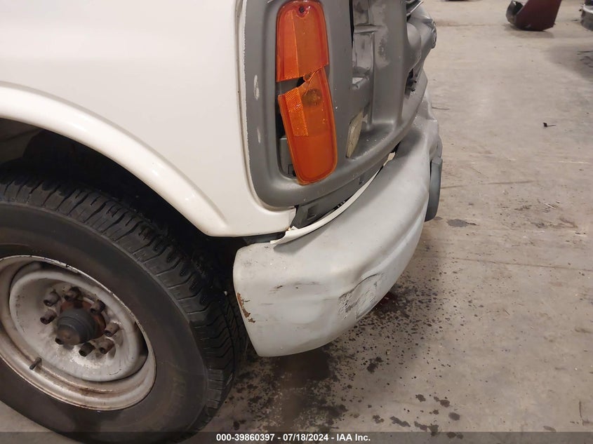 2002 Chevrolet Express VIN: 1GAGG25R321219022 Lot: 39860397