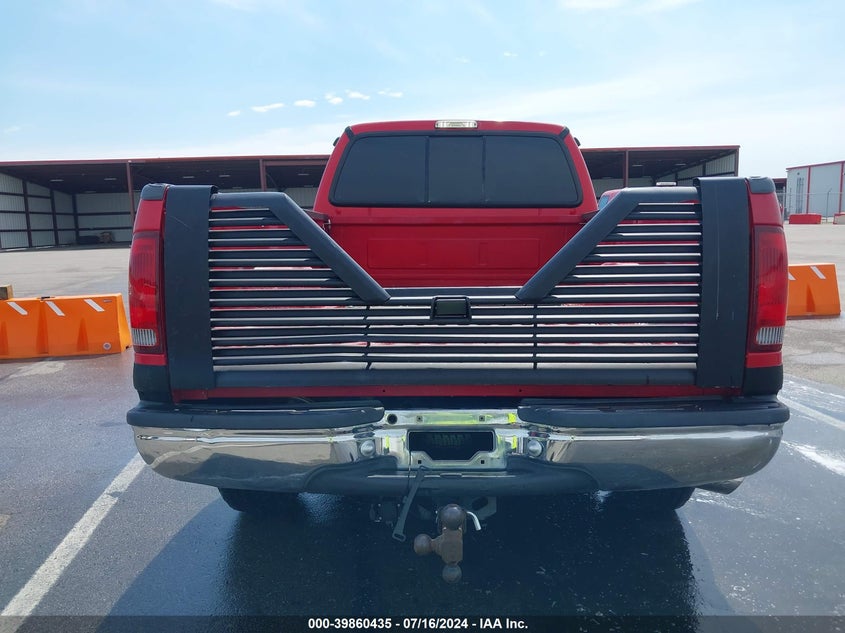 2000 Ford F250 Super Duty VIN: 1FTNX21F5YEB57098 Lot: 39860435