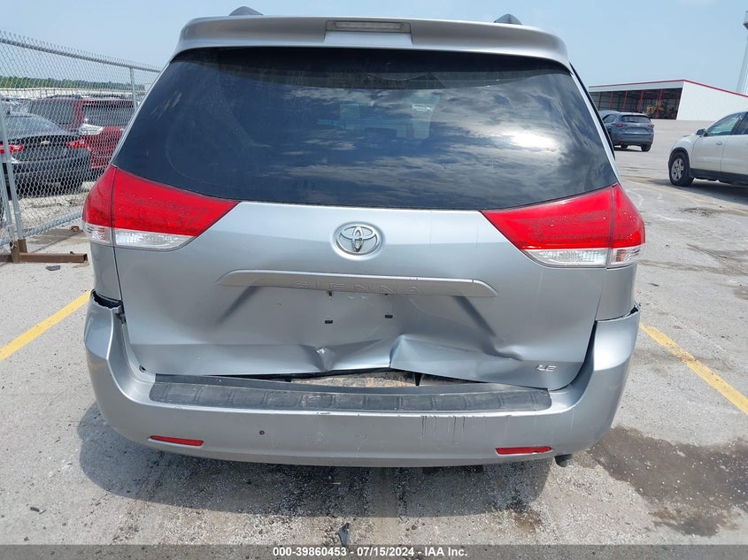 2014 Toyota Sienna Le V6 8 Passenger VIN: 5TDKK3DC8ES503420 Lot: 39860453