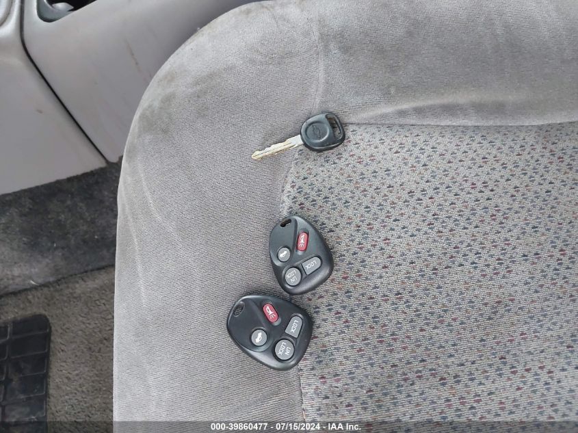 2000 Chevrolet Tahoe K1500 VIN: 1GNEK13T1YJ187838 Lot: 39860477