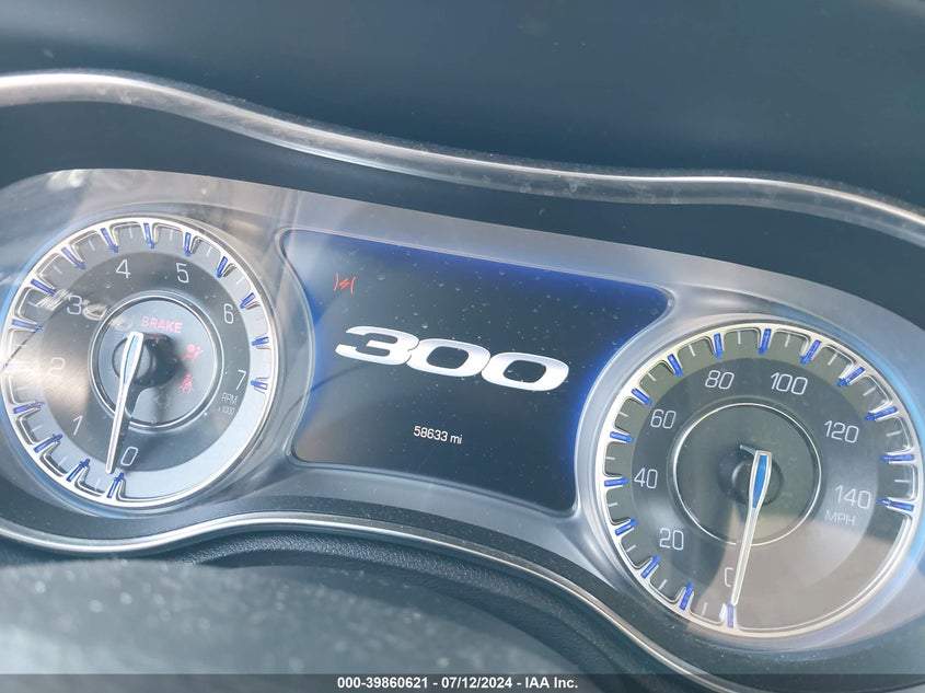 2018 Chrysler 300 Touring VIN: 2C3CCAAG1JH249494 Lot: 39860621