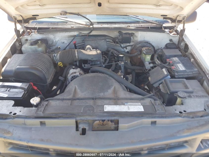 1996 Chevrolet Gmt-400 C1500 VIN: 1GCEC14W3TZ157040 Lot: 39860687