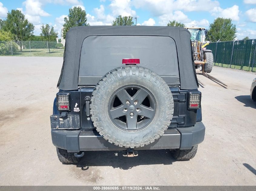 2015 Jeep Wrangler Unlimited Sport VIN: 1C4HJWDGXFL595425 Lot: 39860695