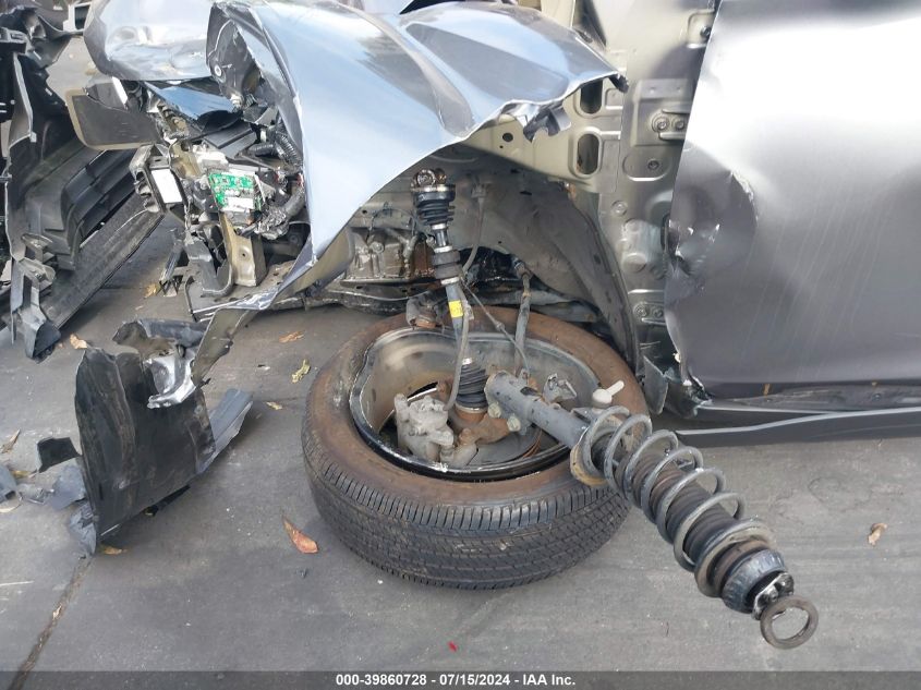 2019 Nissan Kicks Sv VIN: 3N1CP5CU2KL549969 Lot: 39860728