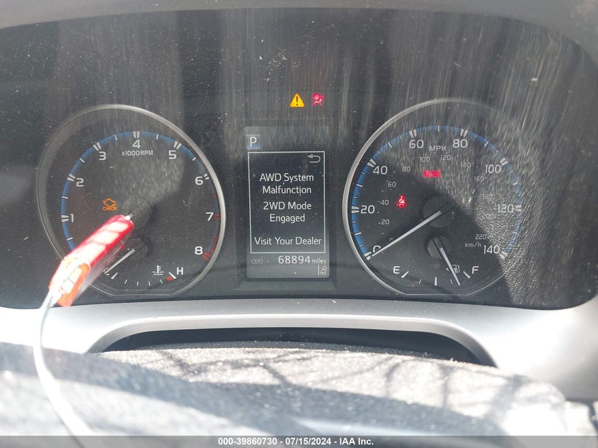 2017 TOYOTA RAV4 XLE - JTMRFREV3HJ702639