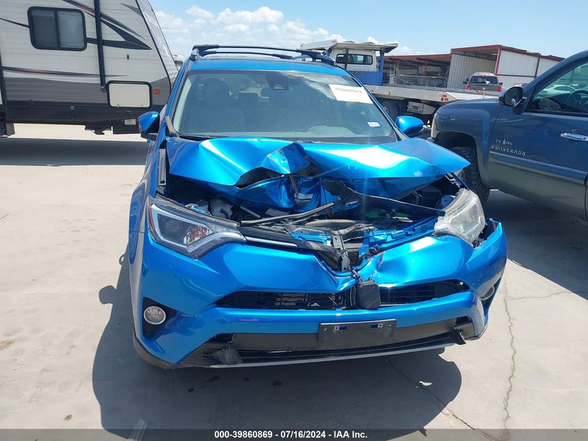 2017 TOYOTA RAV4 XLE - JTMWFREV0HJ147460
