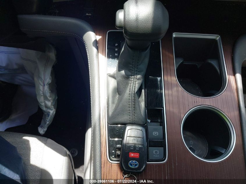 2022 Toyota Sienna Le VIN: 5TDKRKEC2NS108704 Lot: 39861106