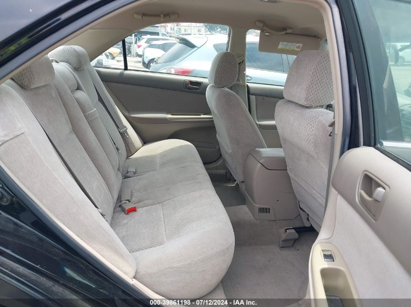 2003 Toyota Camry Le VIN: 4T1BE32K83U235233 Lot: 39861198