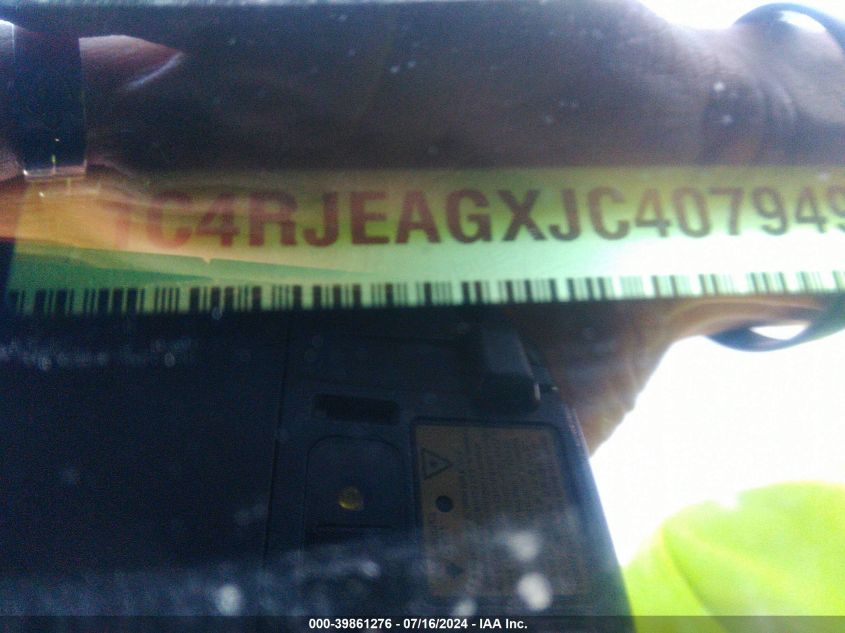 2018 Jeep Grand Cherokee Altitude 4X2 VIN: 1C4RJEAGXJC407949 Lot: 39861276