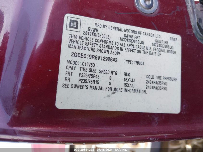 1997 Chevrolet C1500 Fleetside VIN: 2GCEC19R6V1292642 Lot: 39861292