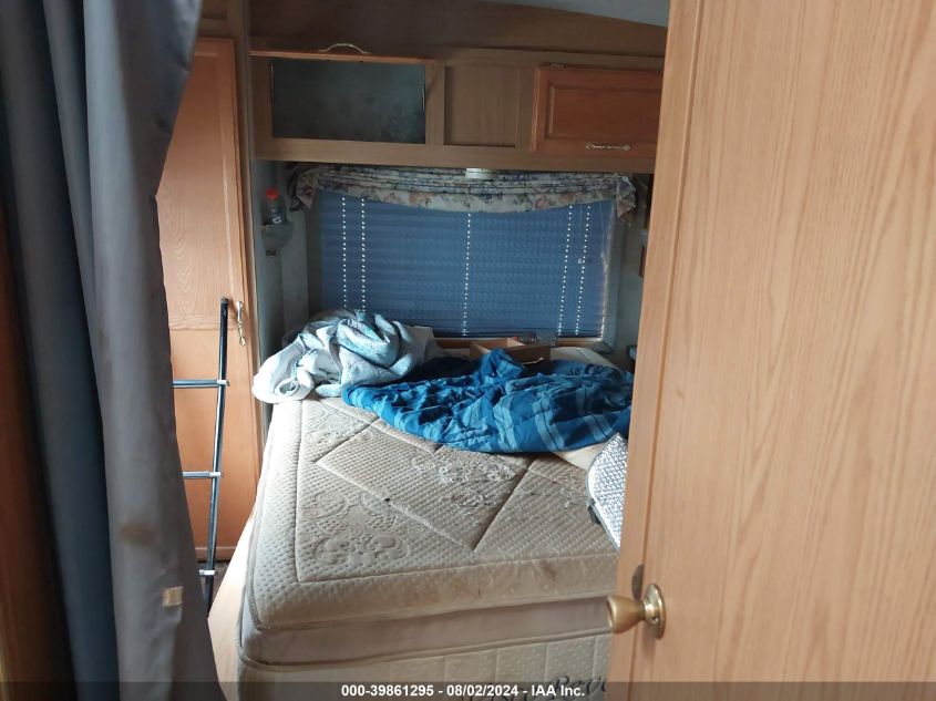 1999 Ford Econoline E450 Super Duty Cutwy Rv VIN: 1FDXE40S7XHA40043 Lot: 39861295