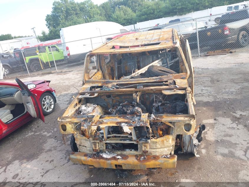 2003 Hummer H2 VIN: 5GRGN23U03H135946 Lot: 39861484