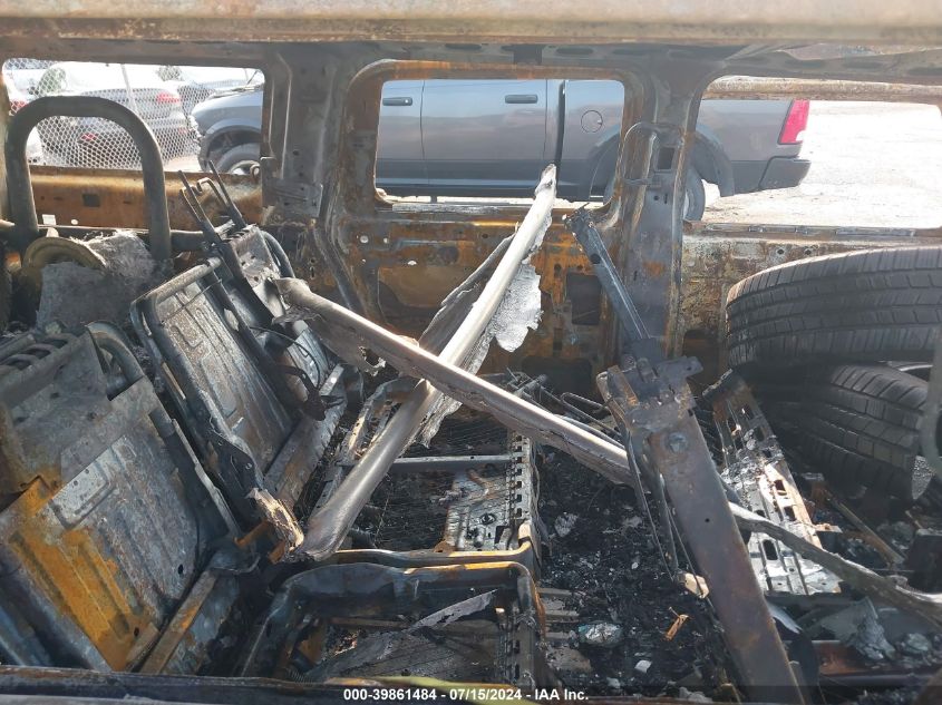 2003 Hummer H2 VIN: 5GRGN23U03H135946 Lot: 39861484