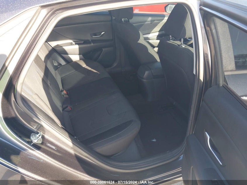 VIN 5NPLL4AG2NH060718 2022 HYUNDAI ELANTRA SE