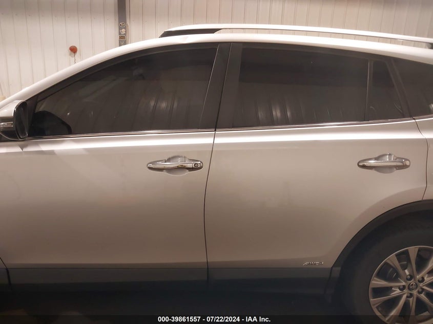 2016 TOYOTA RAV4 HYBRID LIMITED - JTMDJREV2GD023838