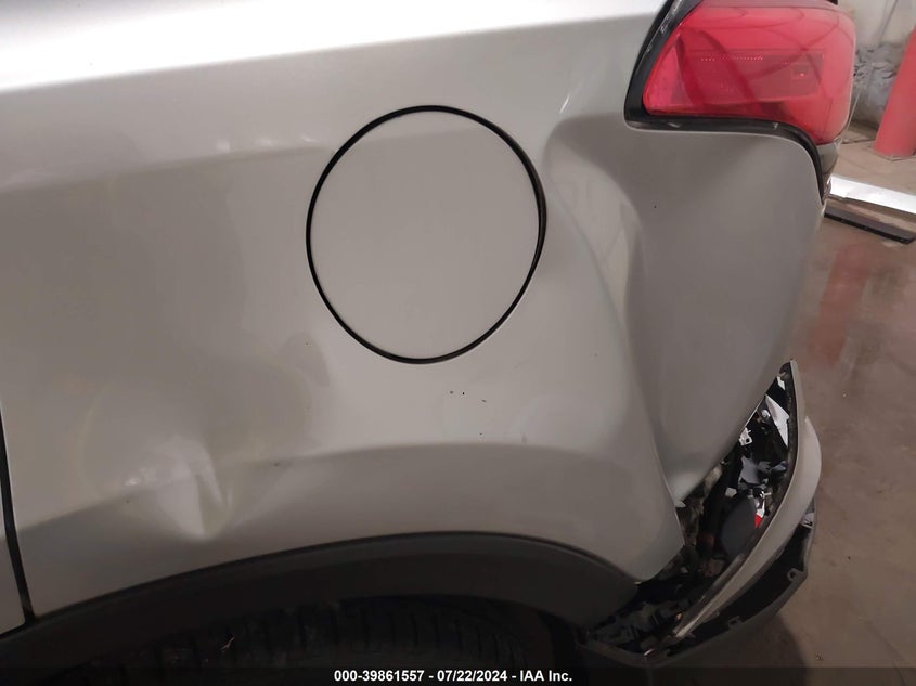 2016 TOYOTA RAV4 HYBRID LIMITED - JTMDJREV2GD023838