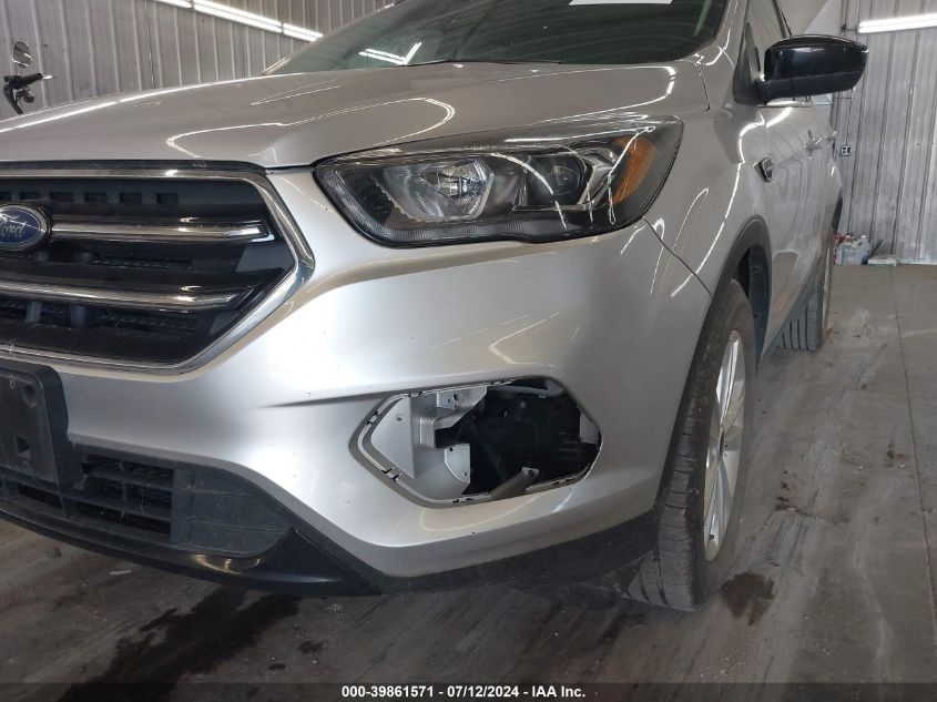 2017 Ford Escape Se VIN: 1FMCU0GD3HUA82252 Lot: 39861571