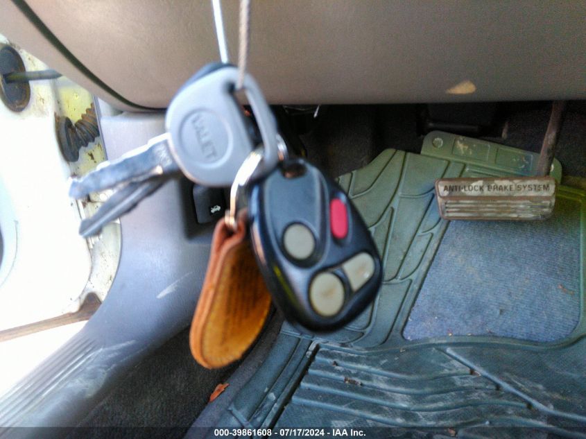 2000 Pontiac Bonneville Sle VIN: 1G2HY54K1Y4270075 Lot: 39861608