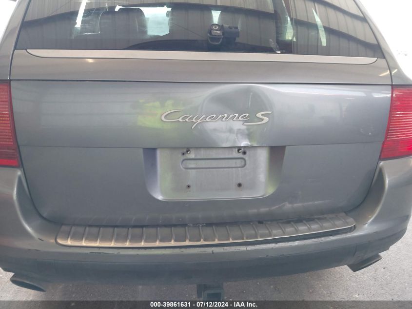 2004 Porsche Cayenne S VIN: WP1AB29P84LA75624 Lot: 39861631