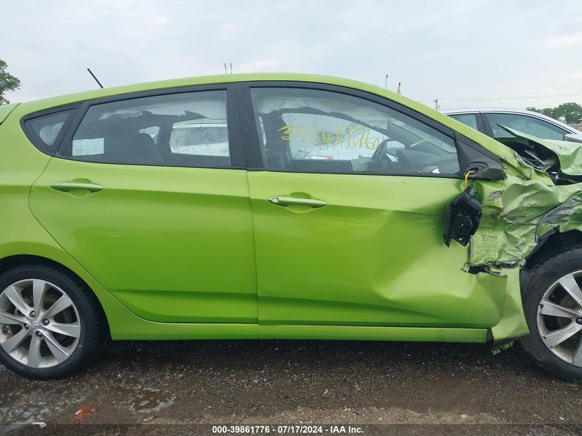 2012 Hyundai Accent Se VIN: KMHCU5AE6CU030749 Lot: 39861776