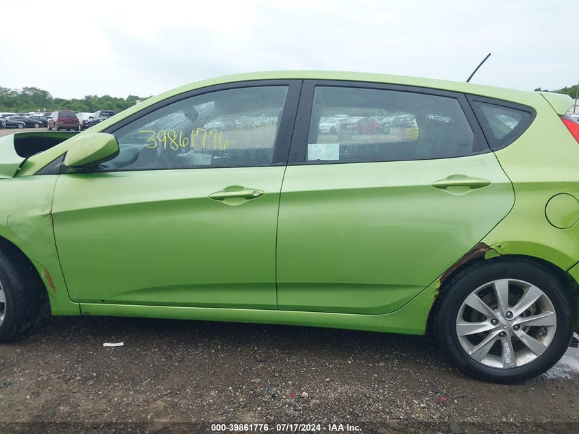 2012 Hyundai Accent Se VIN: KMHCU5AE6CU030749 Lot: 39861776