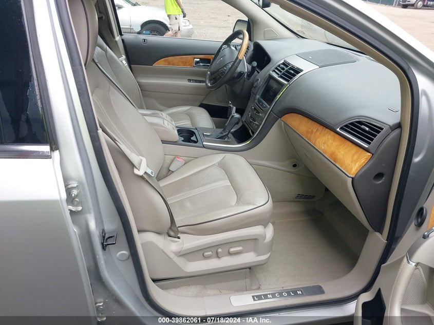 2013 LINCOLN MKX - 2LMDJ8JK0DBL03071