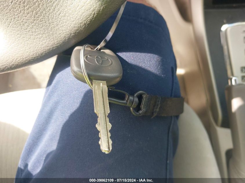 2010 Toyota Corolla Le VIN: 1NXBU4EE5AZ172989 Lot: 39862109