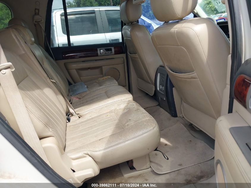 2006 Lincoln Navigator Luxury/Ultimate VIN: 5LMFU27536LJ15607 Lot: 39862111