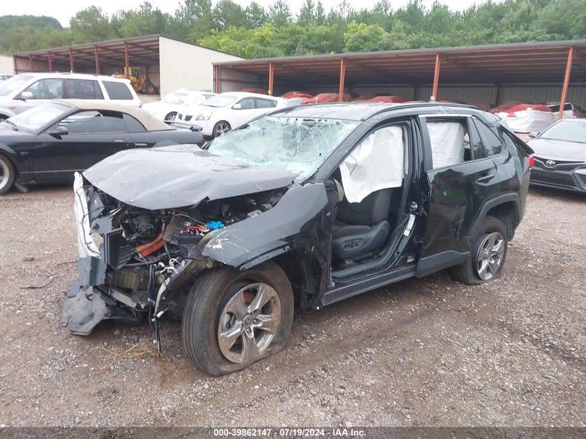 2023 TOYOTA RAV4 XLE - 2T3W1RFV8PW266595
