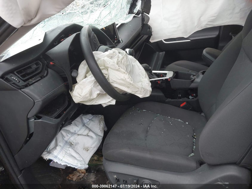 2023 TOYOTA RAV4 XLE - 2T3W1RFV8PW266595