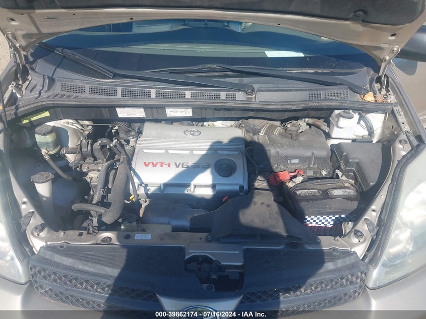 2005 Toyota Sienna Ltd VIN: 5TDZA23C15S327579 Lot: 39862174