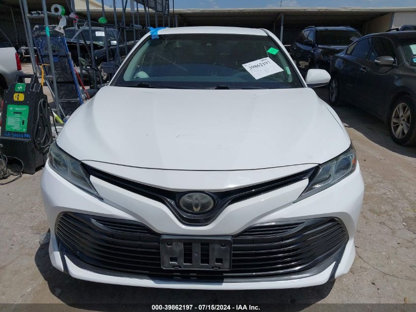 2018 Toyota Camry Le VIN: 4T1B11HKXJU023535 Lot: 39862197