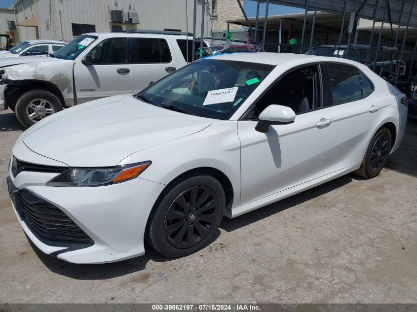 VIN 4T1B11HKXJU023535 2018 Toyota Camry, LE no.2