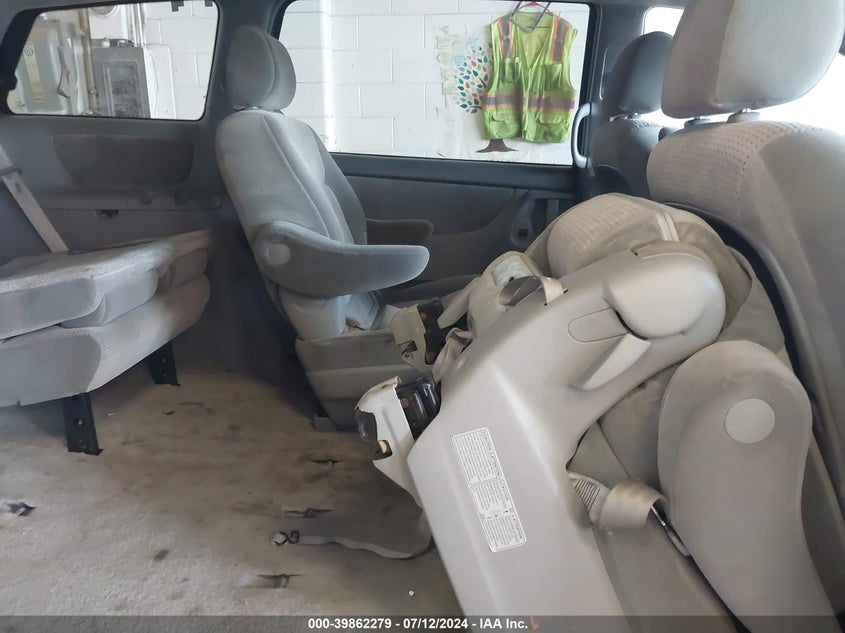 2007 Toyota Sienna Le VIN: 5TDZK23C07S019173 Lot: 39862279