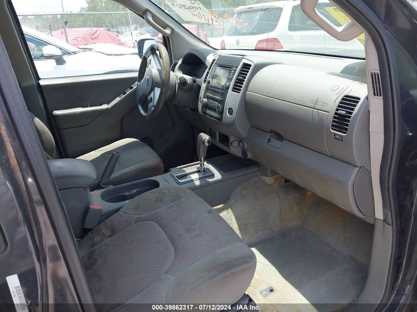 2015 NISSAN FRONTIER DESERT RUNNER/S/SL/SV - 1N6AD0ER1FN740472