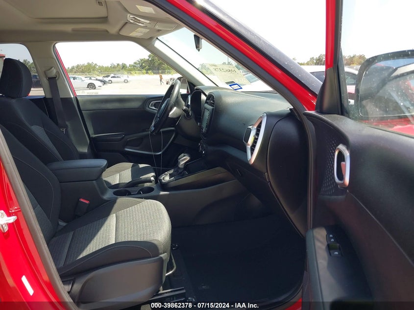 VIN KNDJ63AU6L7728844 2020 KIA SOUL GT-LINE