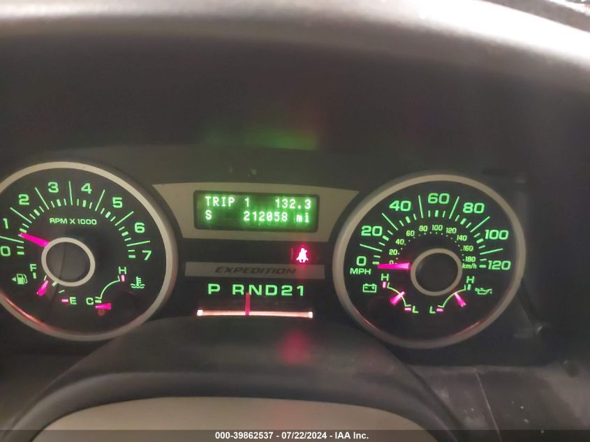 2005 Ford Expedition Eddie Bauer/King Ranch VIN: 1FMFU18505LA18293 Lot: 39862537