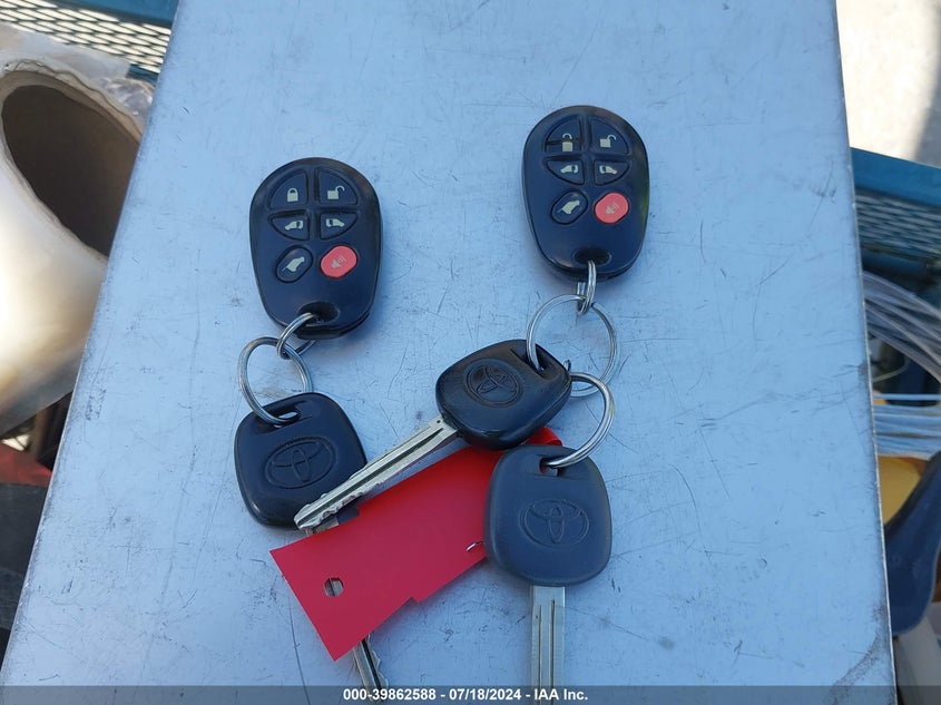 2004 Toyota Sienna Xle/Xle Limited VIN: 5TDZA22CX4S106837 Lot: 39862588