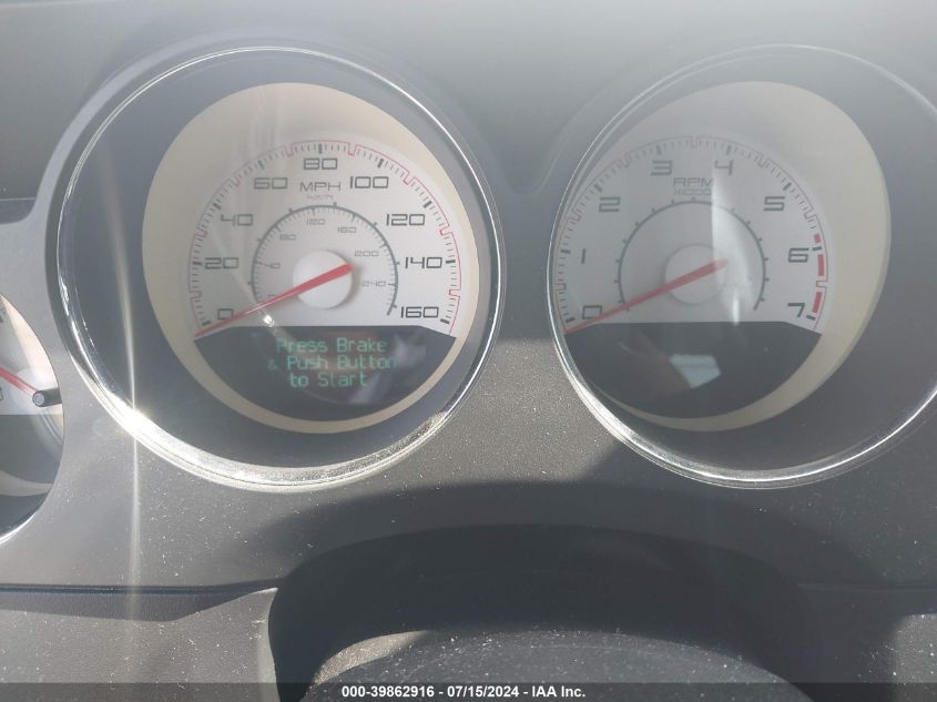 2013 Dodge Challenger R/T Plus VIN: 2C3CDYBT2DH741862 Lot: 39862916