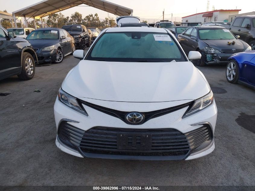 2022 Toyota Camry Le VIN: 4T1C11AK6NU070968 Lot: 39862996